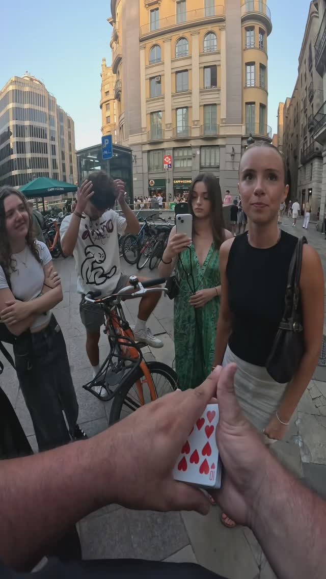 POV — magie à Barcelone